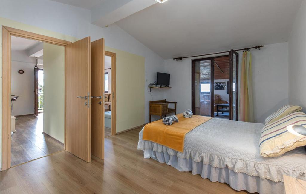 Apartment Bilic Кленовица Екстериор снимка